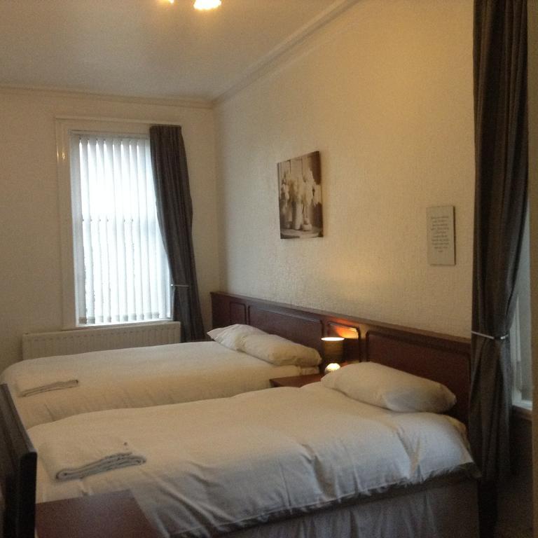 פאיסליי Ardgowan Guest House חדר תמונה